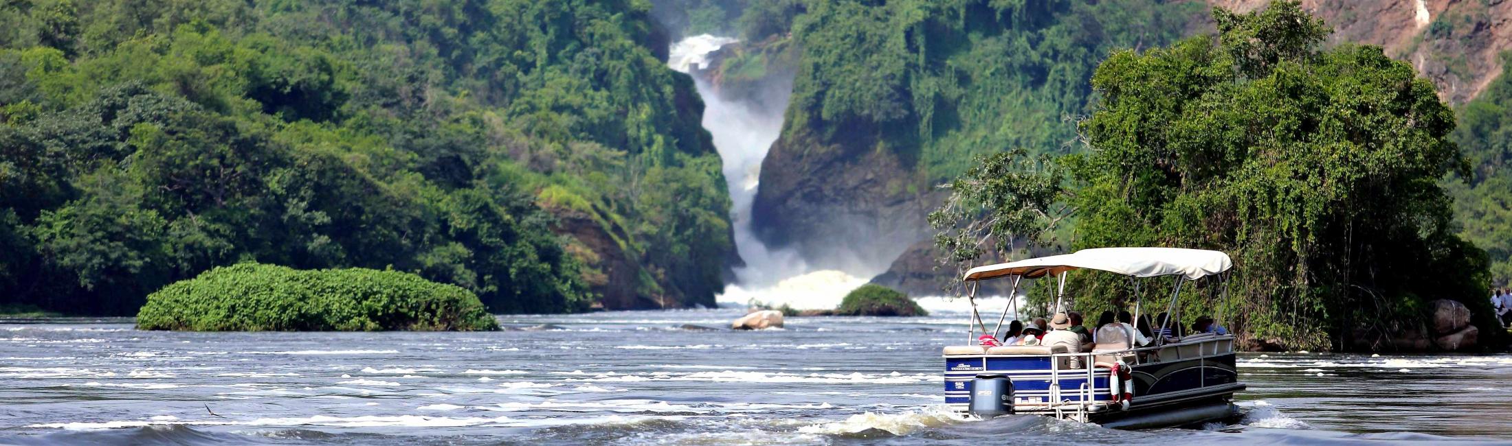 Boat trip on the Nile River upstream to Murchison Falls (Uganda) 